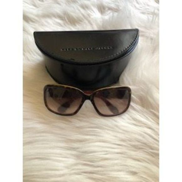 Marc by Marc Jacobs Brown Oversized Sunglasses - Picture 1 of 8